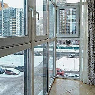 Балкон